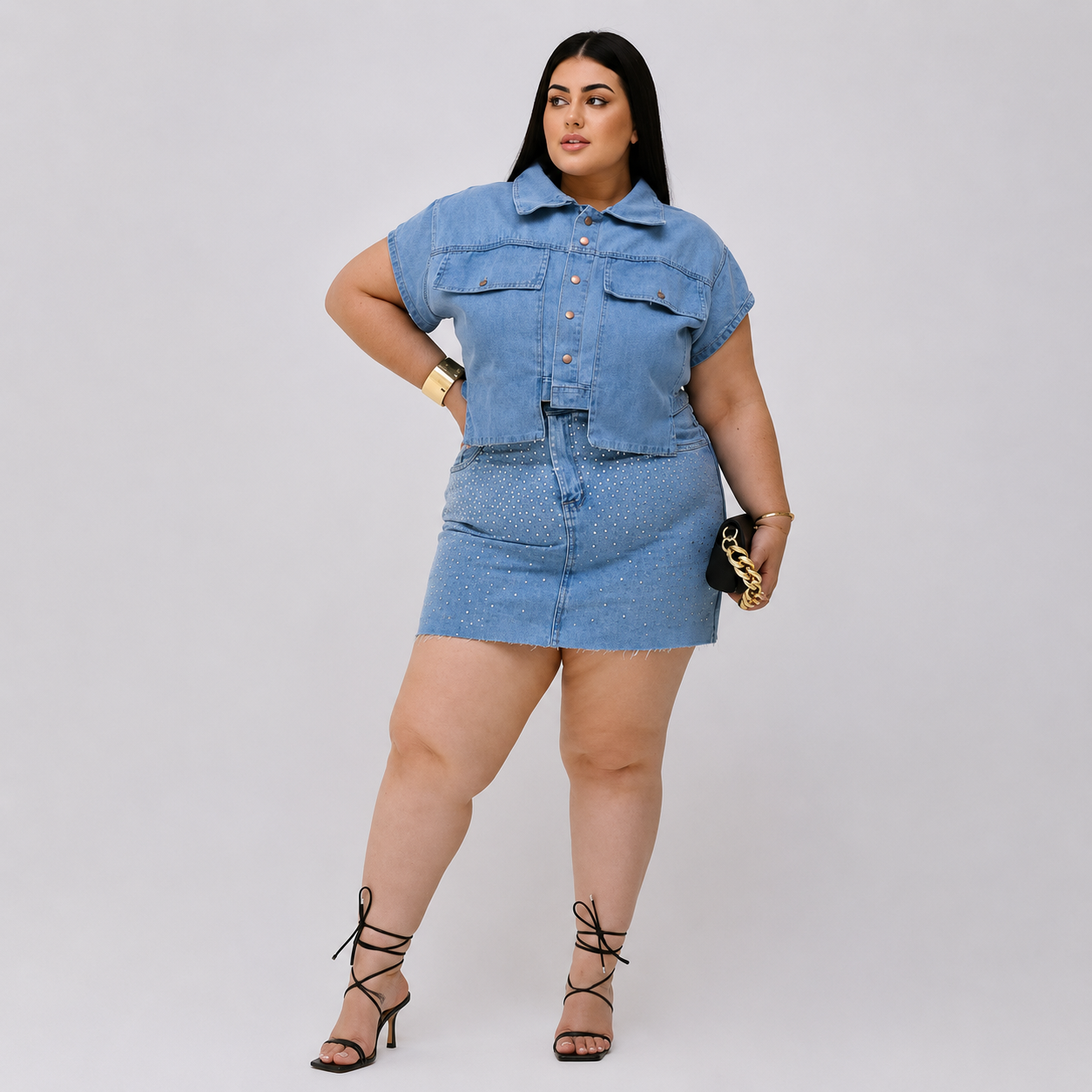 Camisa Jeans Cropped Bolsos Plus Size