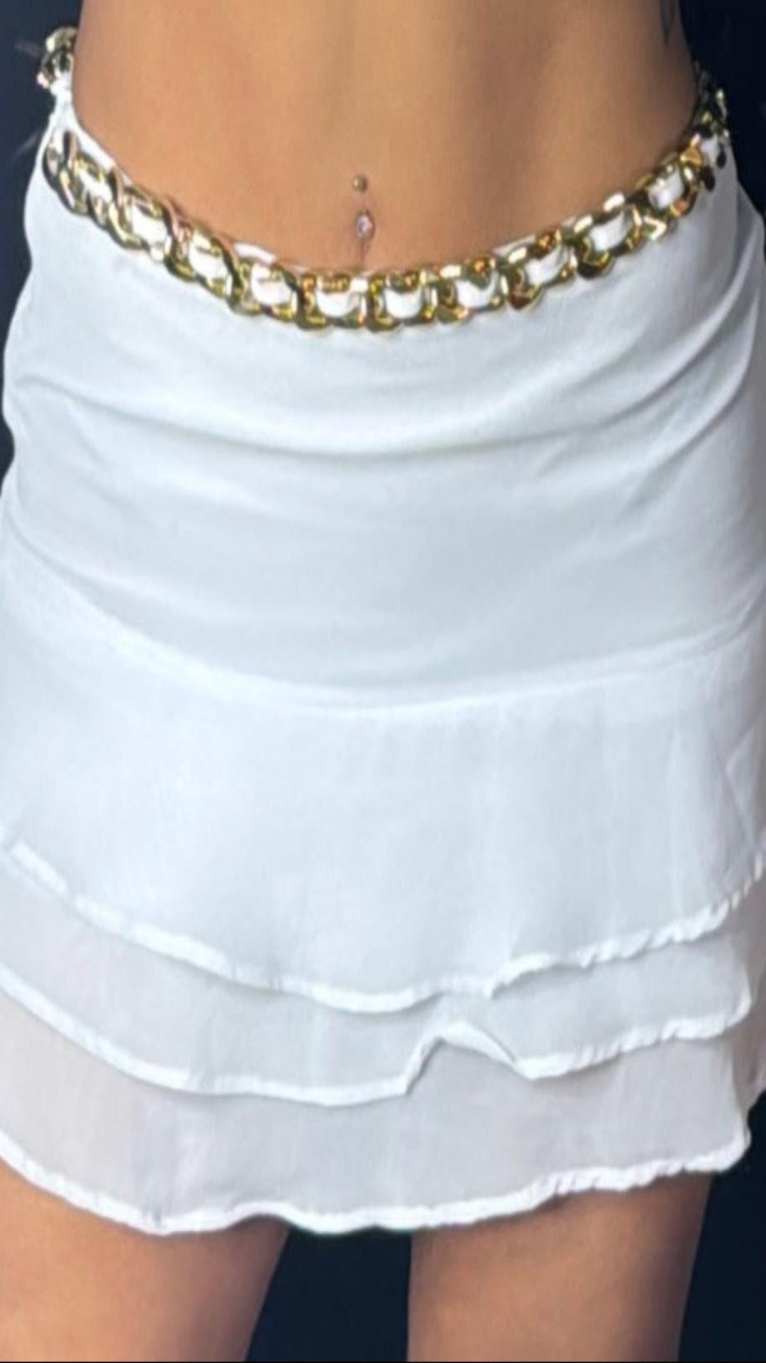 Saia + Aplicação Corrente CARMEN STEFFENS