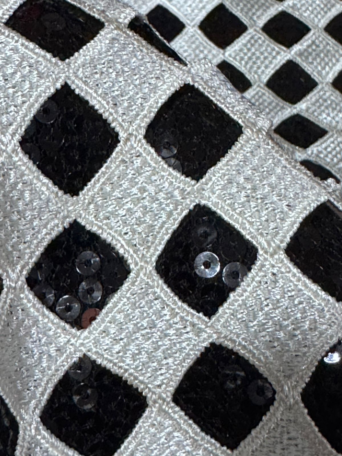 Saia Alfaiataria + Aplicação Paitê CARMEN STEFFENS