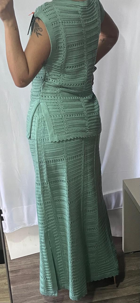 Conjunto Tricô Saia + Blusa