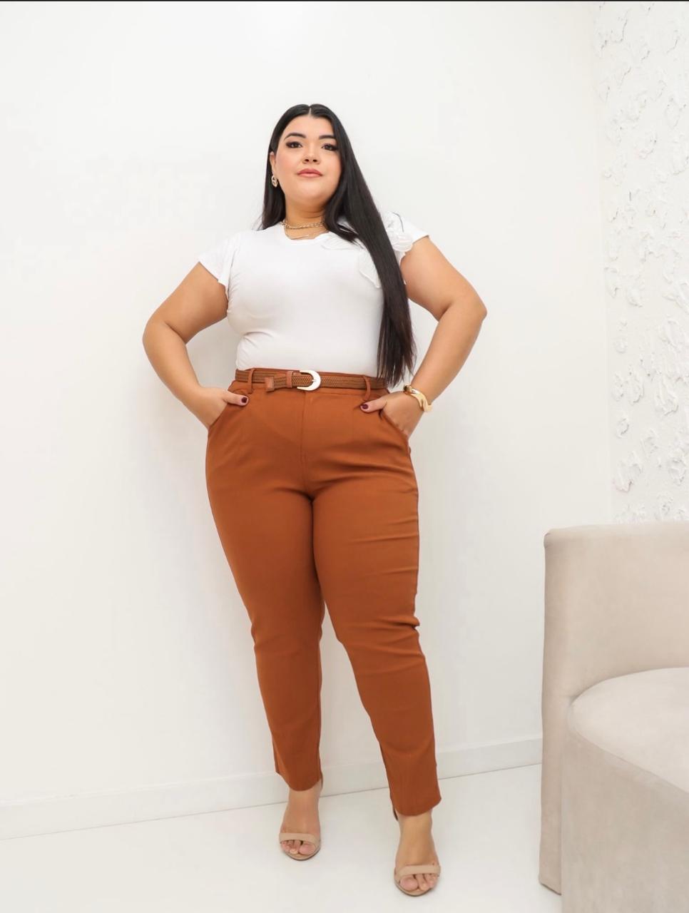 Calça Sarja Com Cinto Plus Size