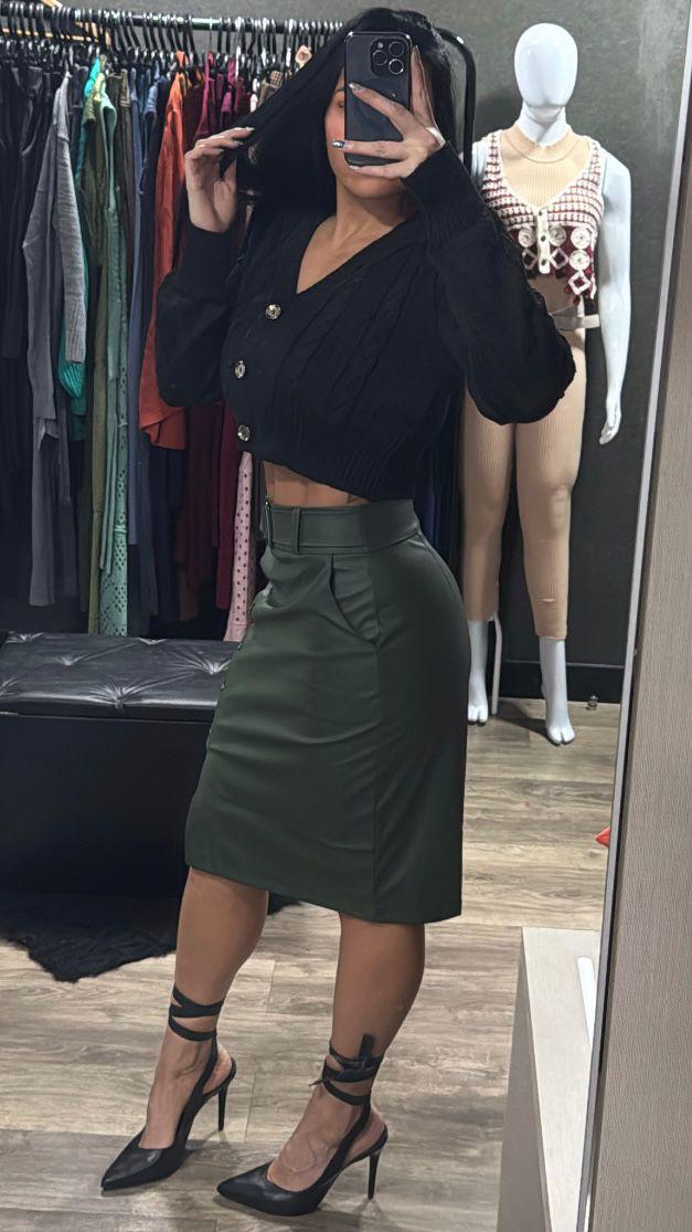 Casaquinho Cropped Tricô Manga Longa