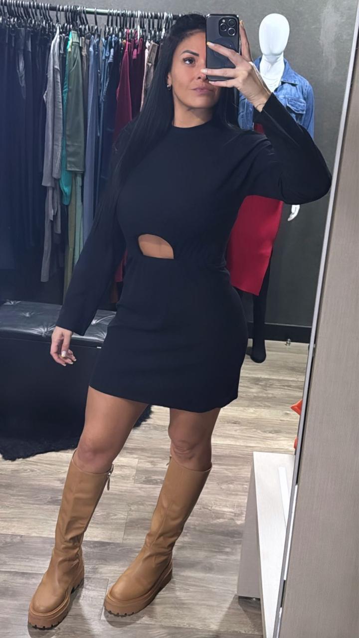 Vestido Manga Longa + Recorte Frontal