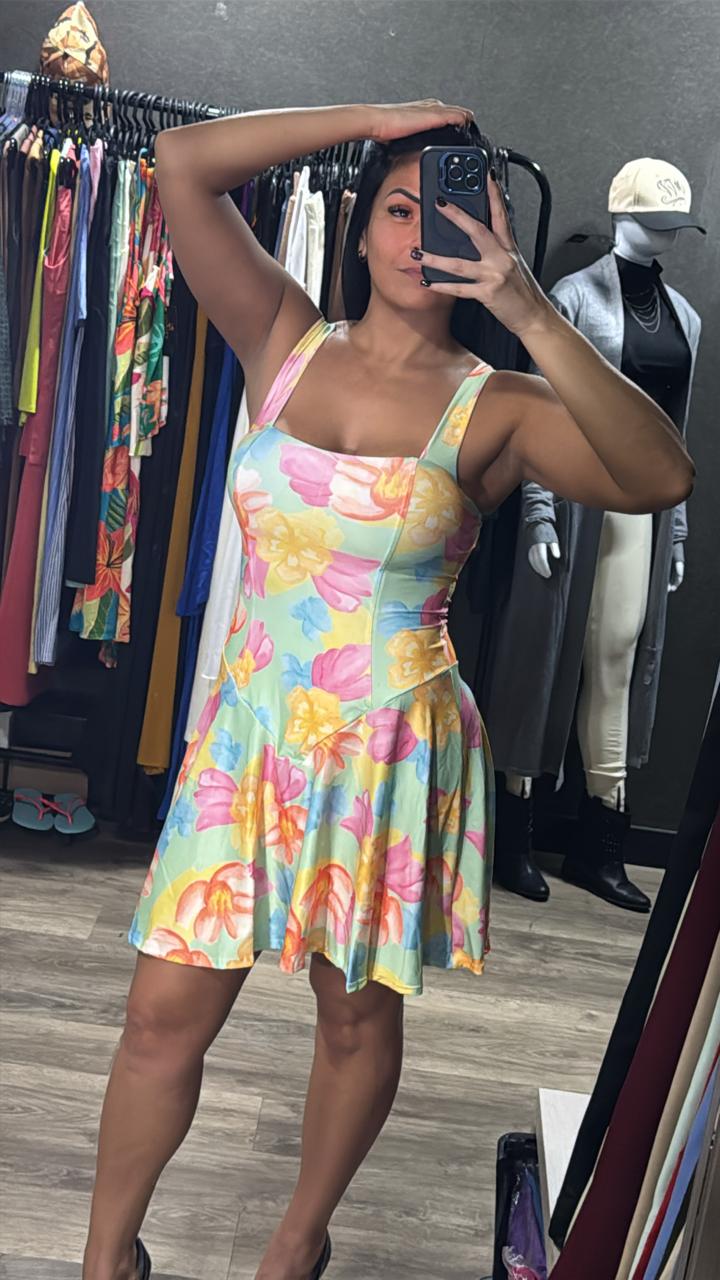 Vestido Curto Floral C/ Bojo
