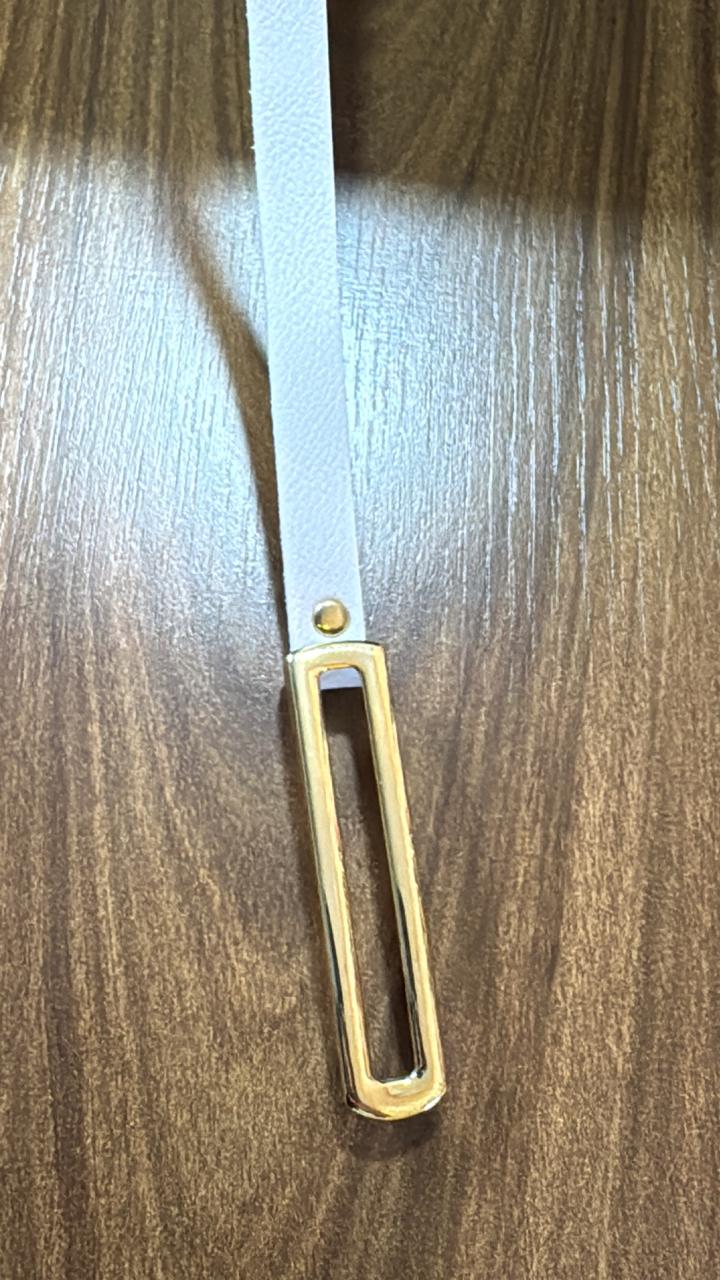 Cinto Fininho Fivela Metal