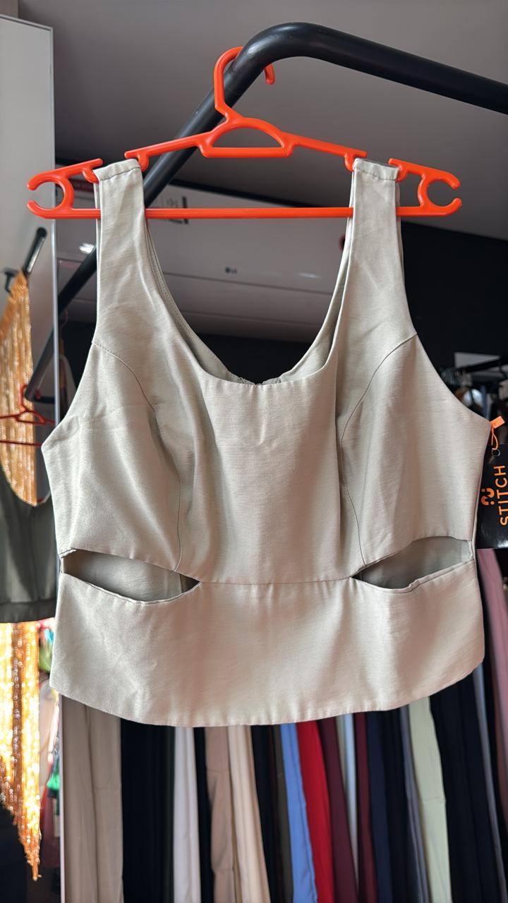 Cropped Alfaiataria Com Recorte