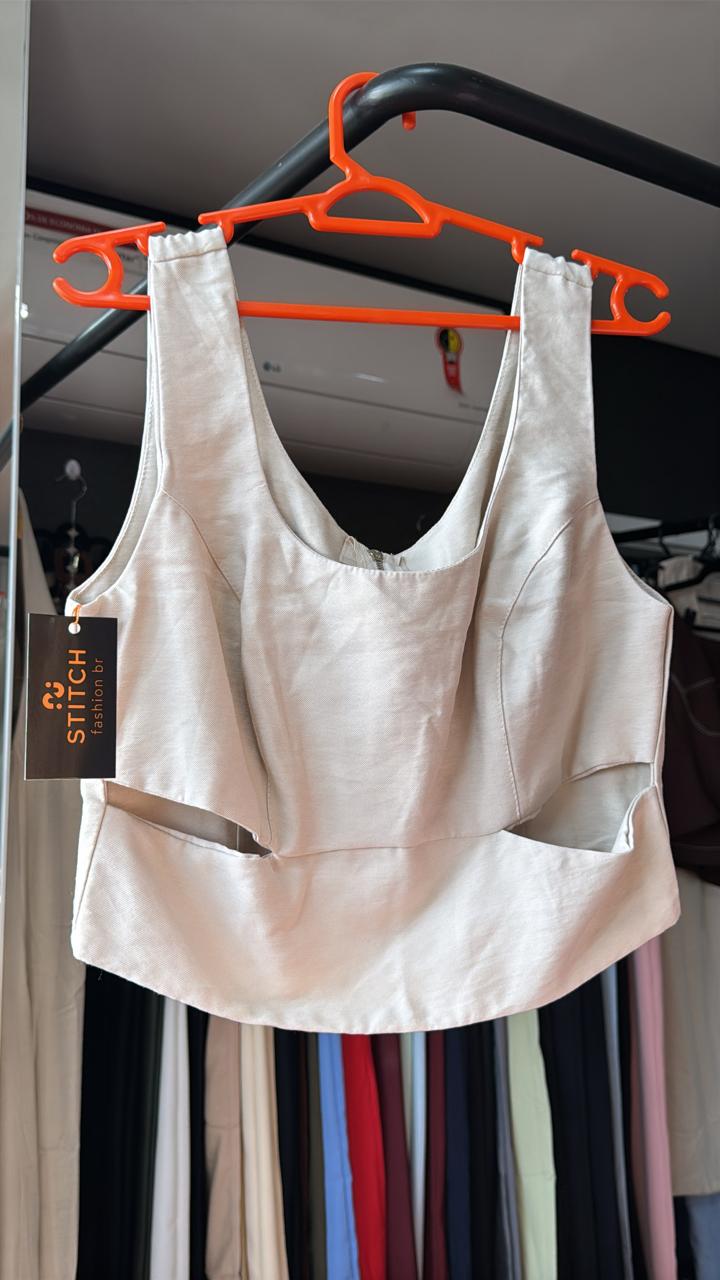 Cropped Alfaiataria Com Recorte