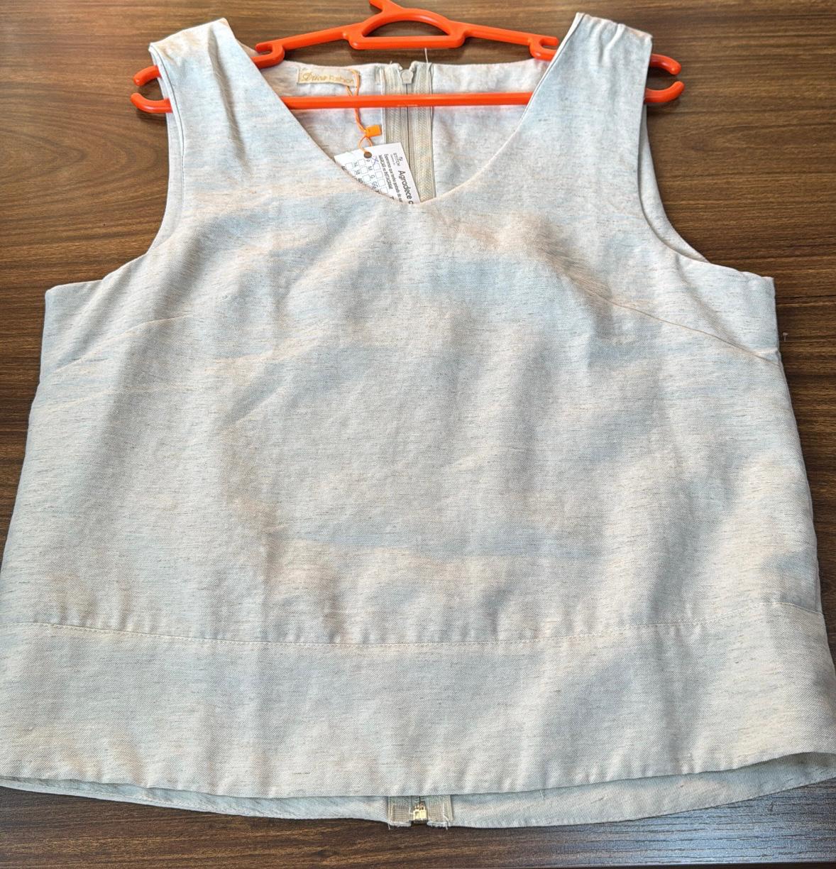 Blusinha Regata Alfaiataria