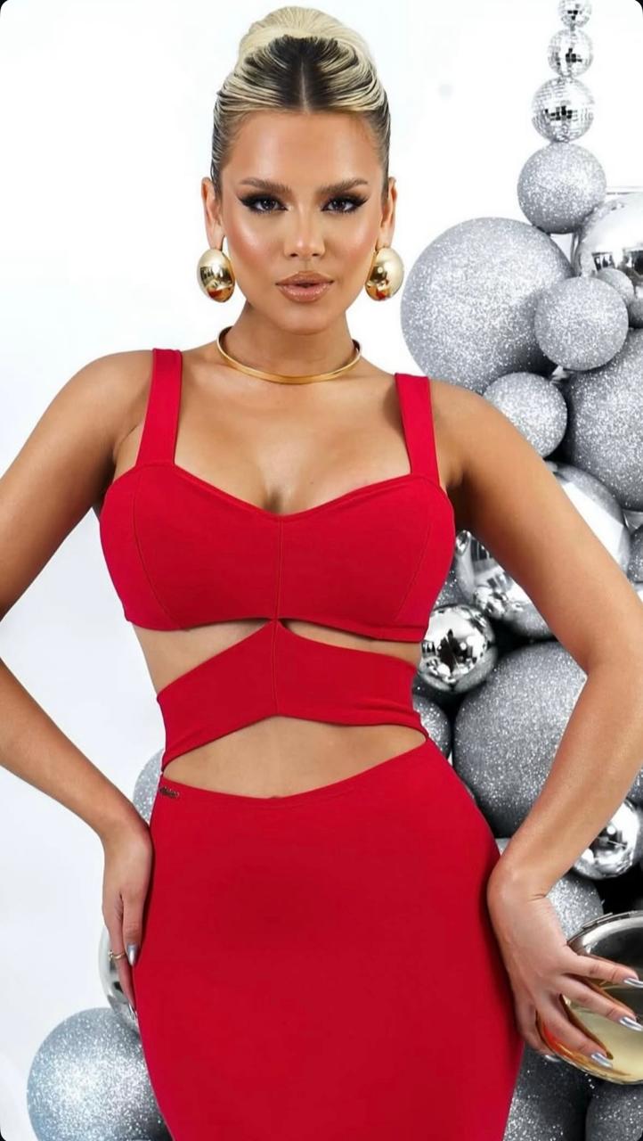 Vestido Midi Abertura Lateral