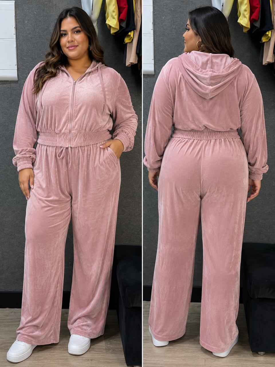 Conjunto Plush Com Capuz