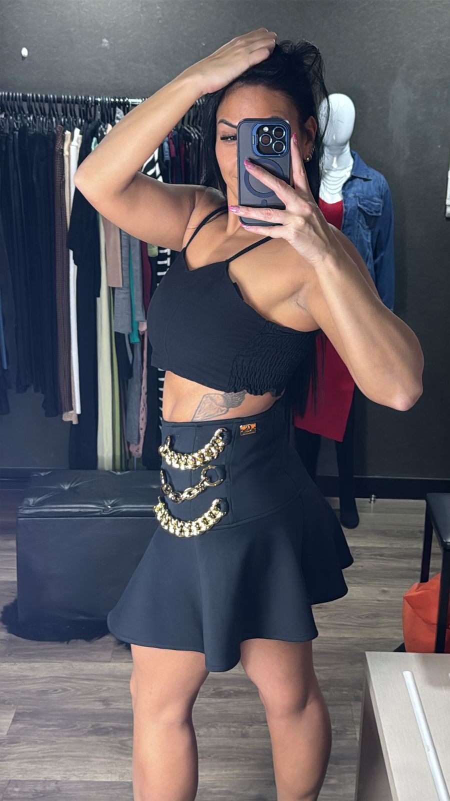 Saia + Aplicação Correntes Lateral CARMEN STEFFENS