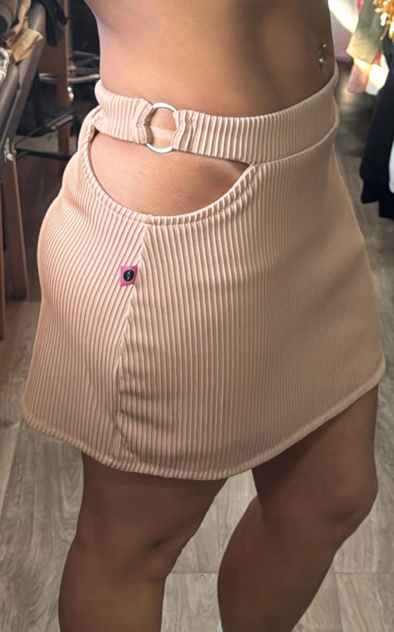 Shorts/Saia Fenda Lateral