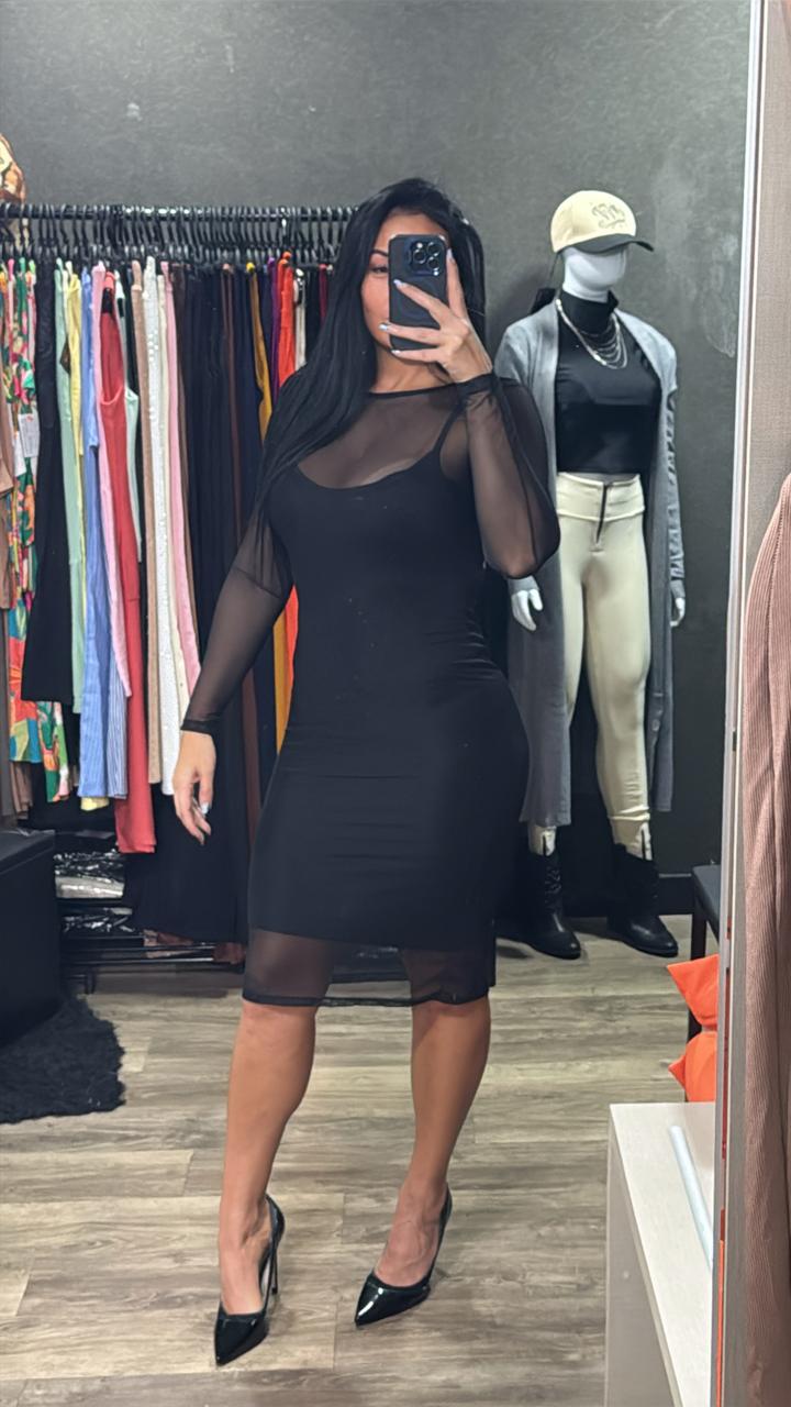 Vestido Midi + Manga Longa Tule Sobreposto