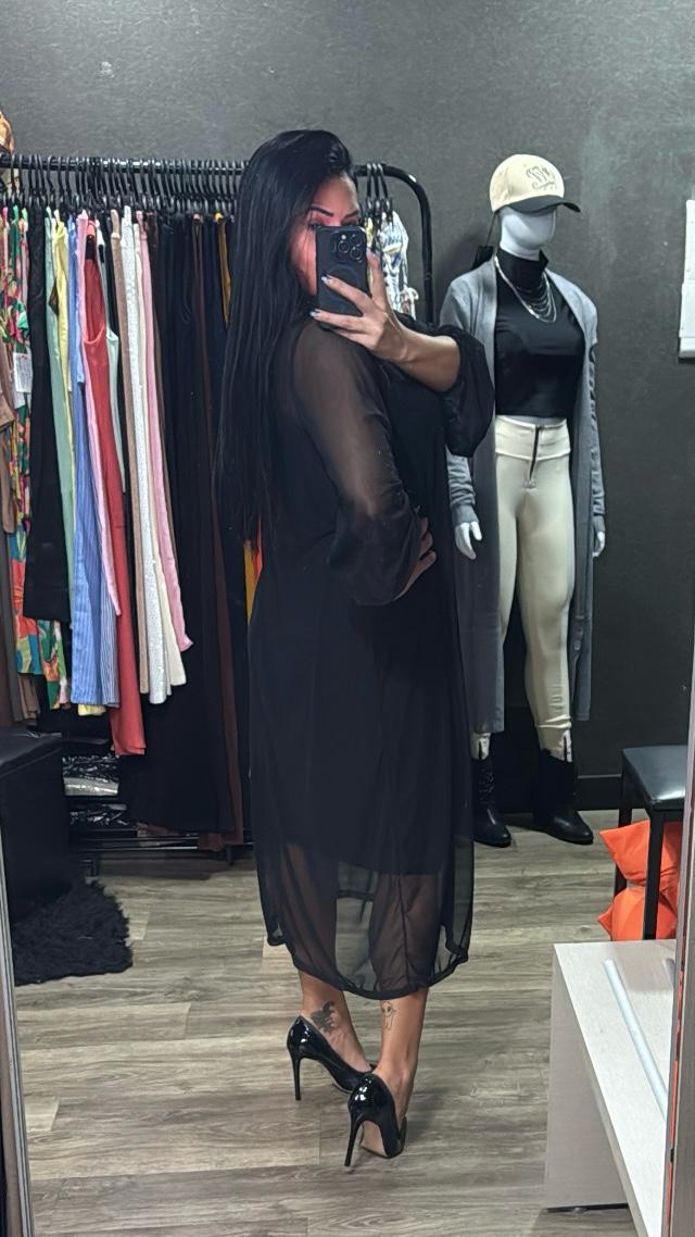 Vestido Longo + Manga Longa Tule Sobreposição