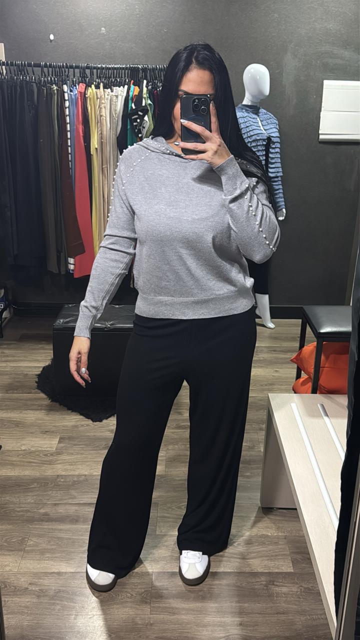 Blusa Capuz + Aplicaçao