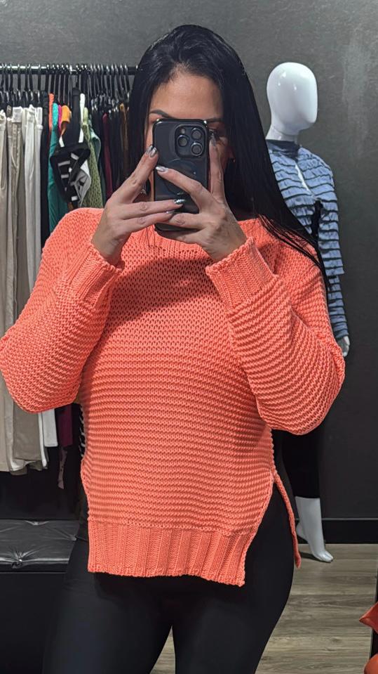 Blusas Tricô Gola Canoa