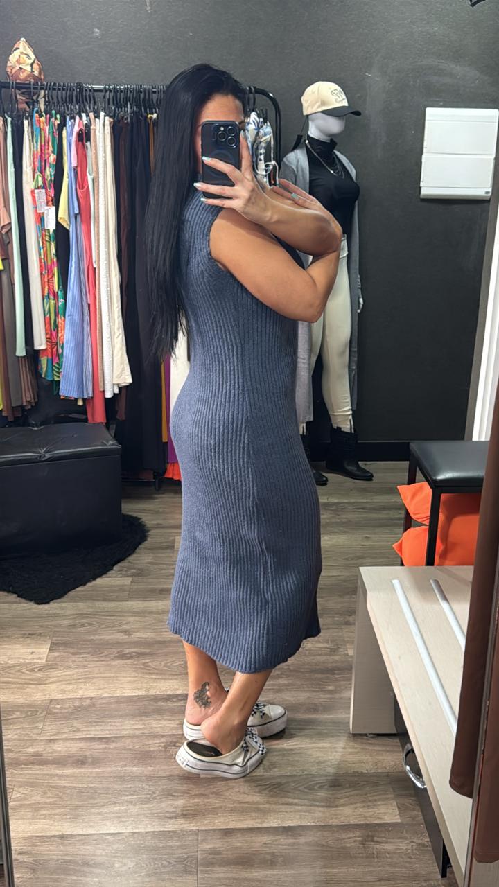 Vestido Gola Alta Lã