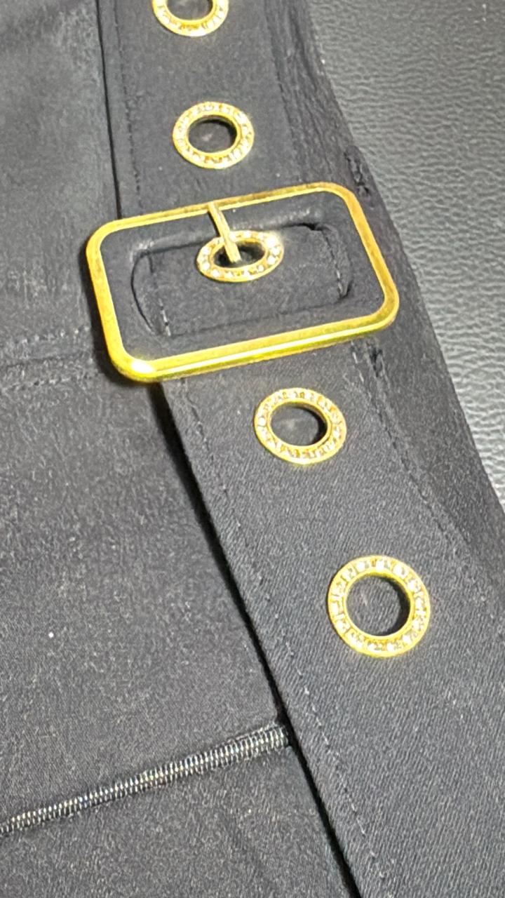 Shorts/Saia Fenda + Cinto Brilho