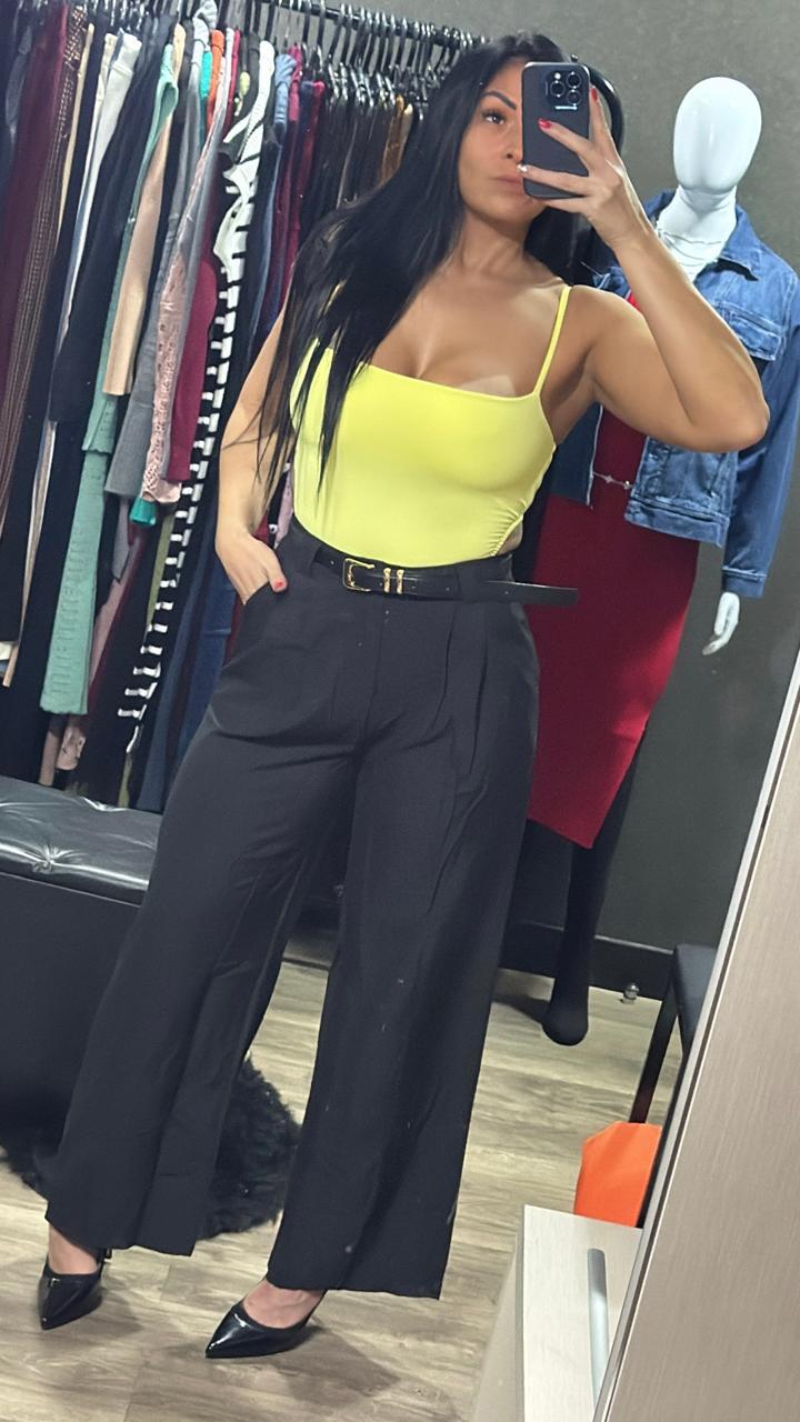 Calça Alfaiataria Pantalona Com Cinto