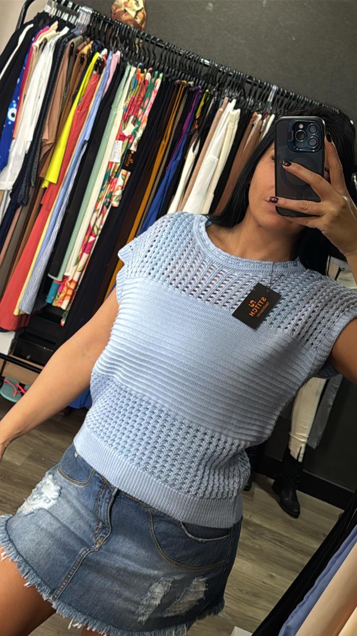 Blusinha Tricô Furadinha