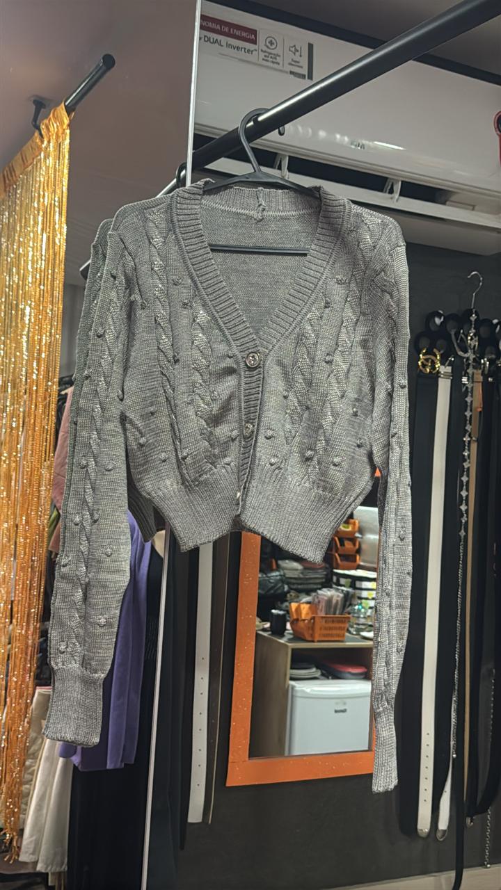 Casaquinho Cropped Tricô Manga Longa