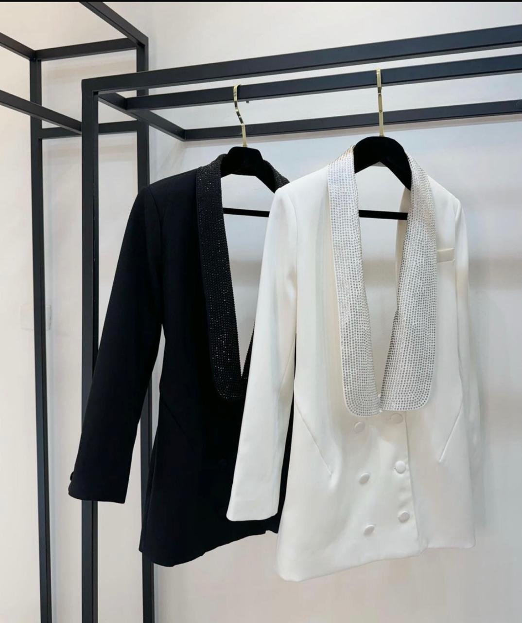 Blazer Strass + Abertura Costas