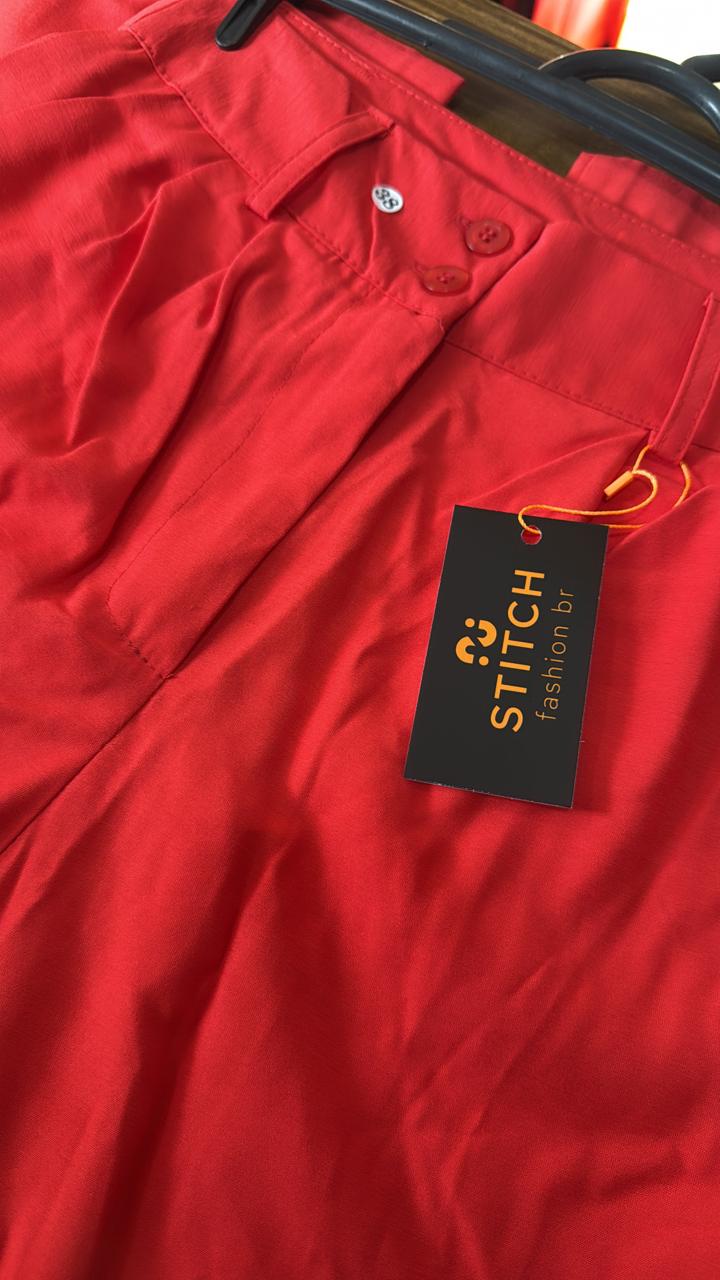 Calça Pantalona Com Botão Duplo