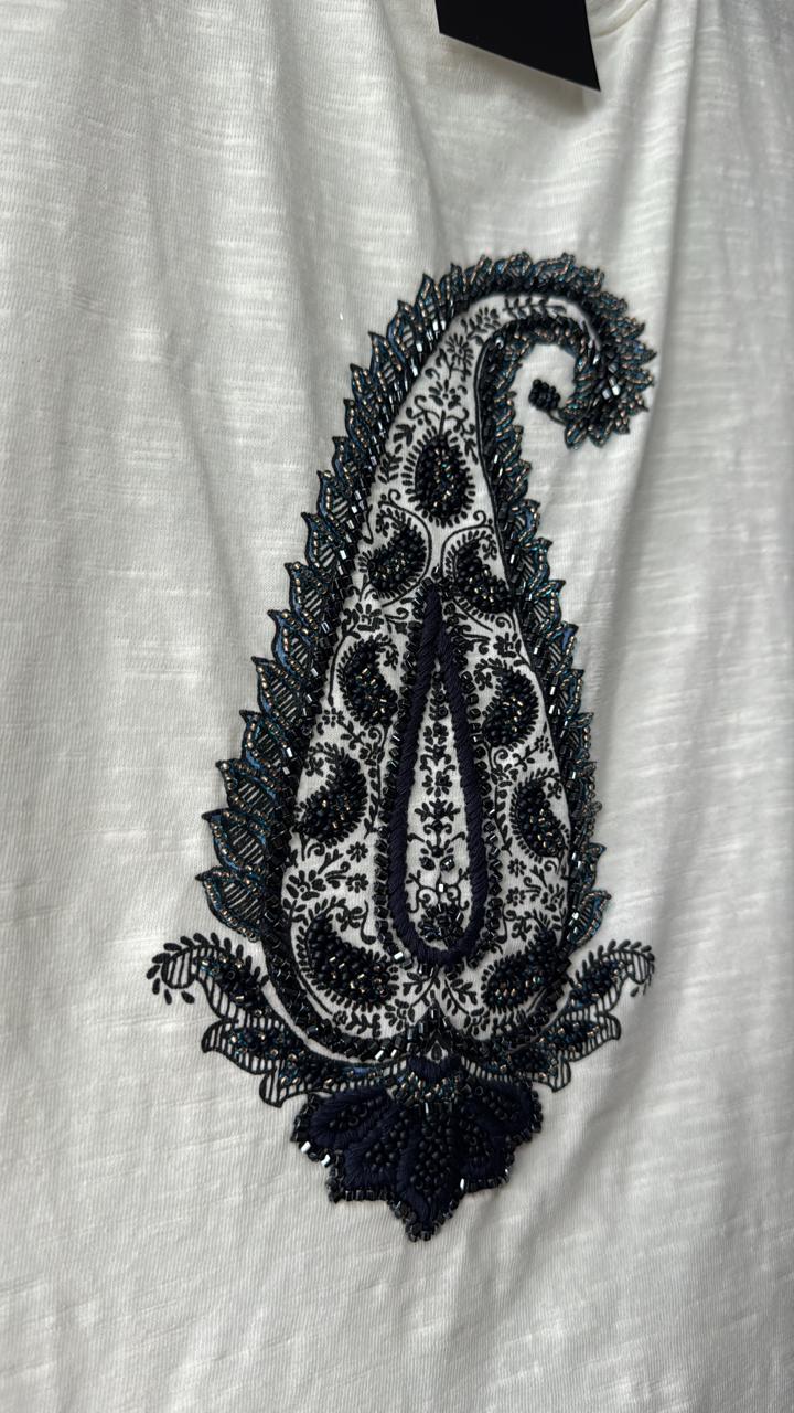 Blusinha C/ Aplicaçao