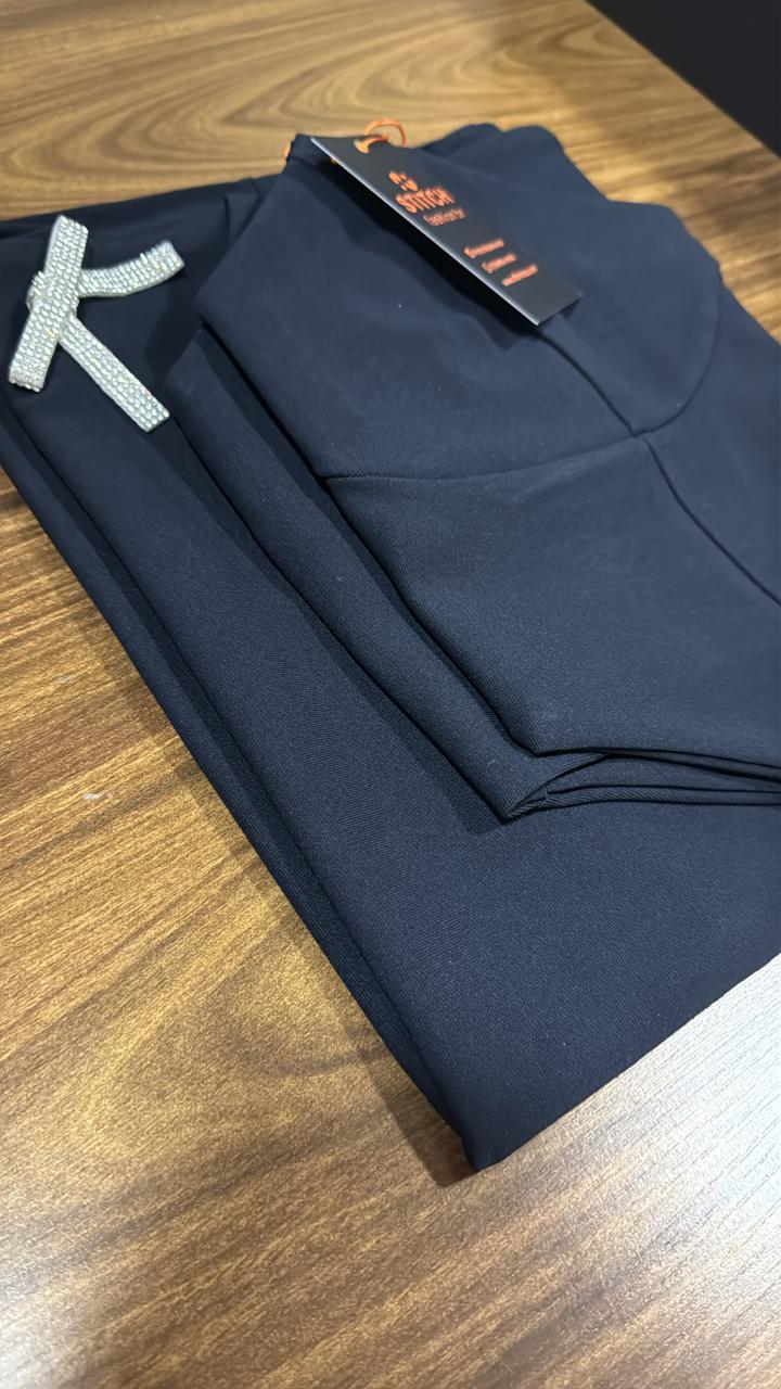 Conjunto Cropped + Saia Montaria