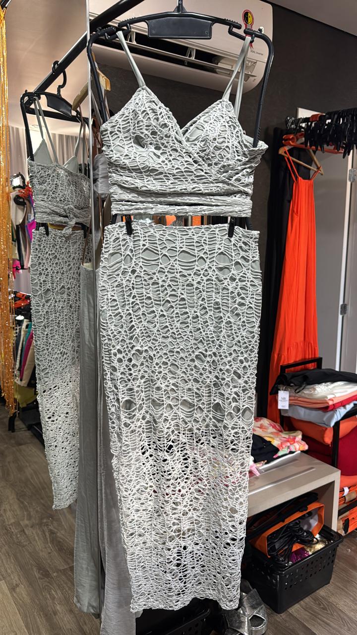 Conjunto Renda Lycra Cropped + Saia