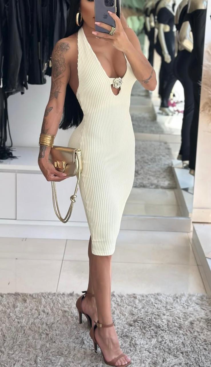 Vestido Midi Frente Unica + Aplicaçao