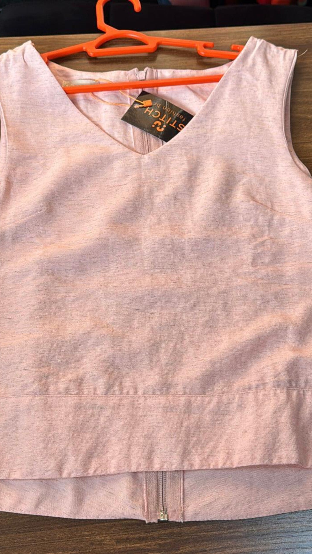 Blusinha Regata Alfaiataria