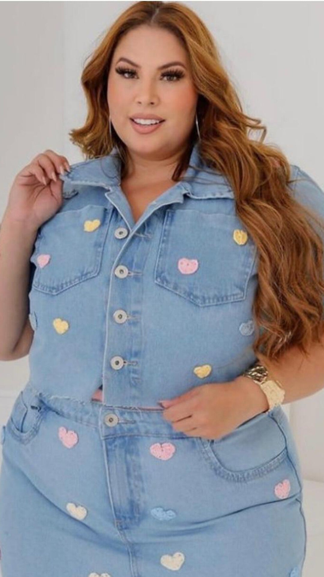 Camisa Jeans Cropped + Aplicação