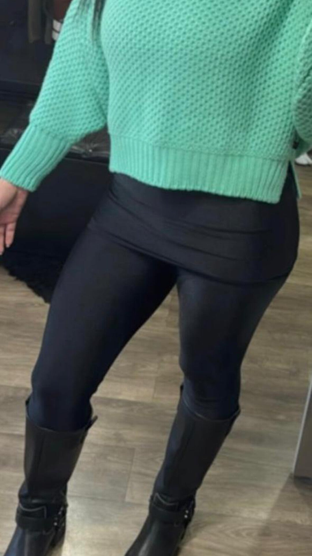 Calça Legging C/ Saia Sobreposta