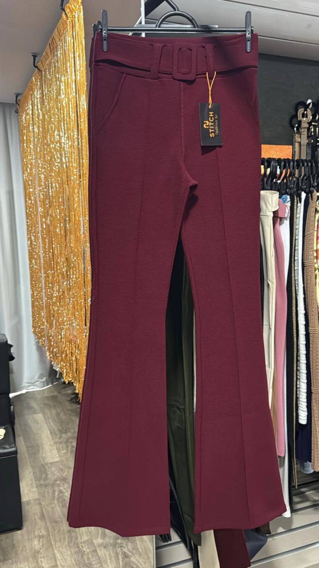 Calça Elastano Flare C/ Cinto