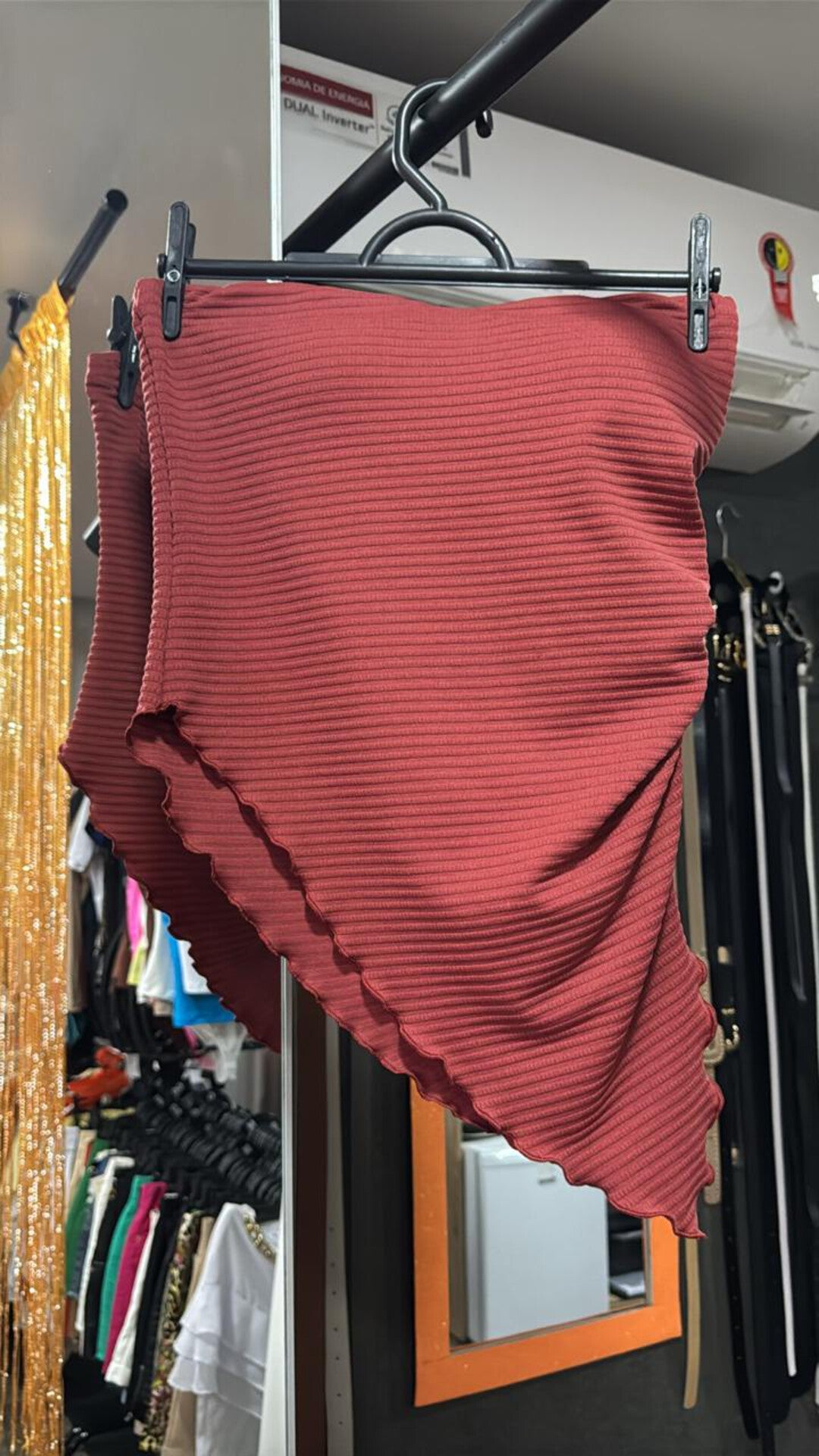 Blusinha Assimetrica Tomara Que Caia C/Bojo