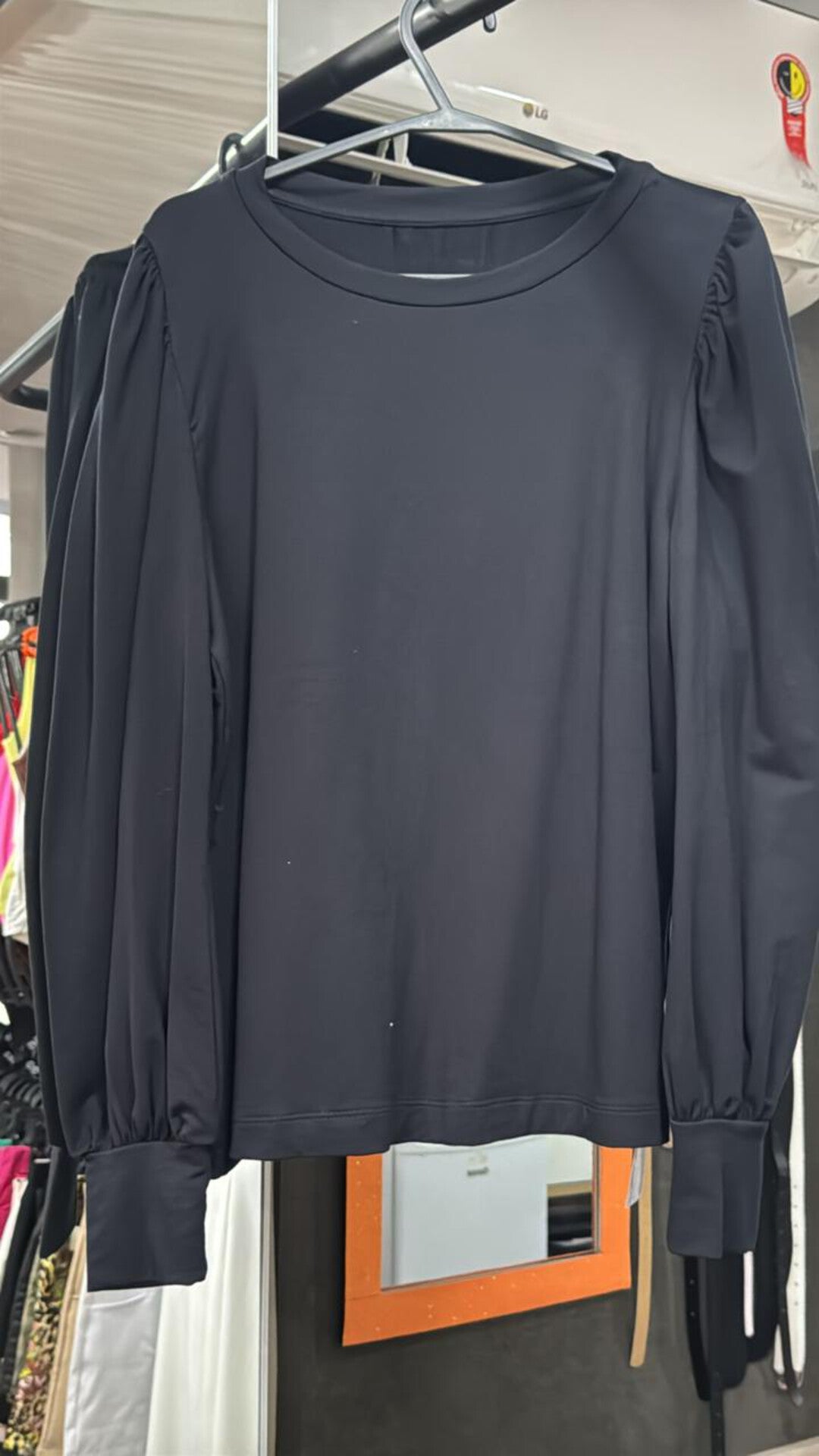 Blusinha Basica Manga Longa